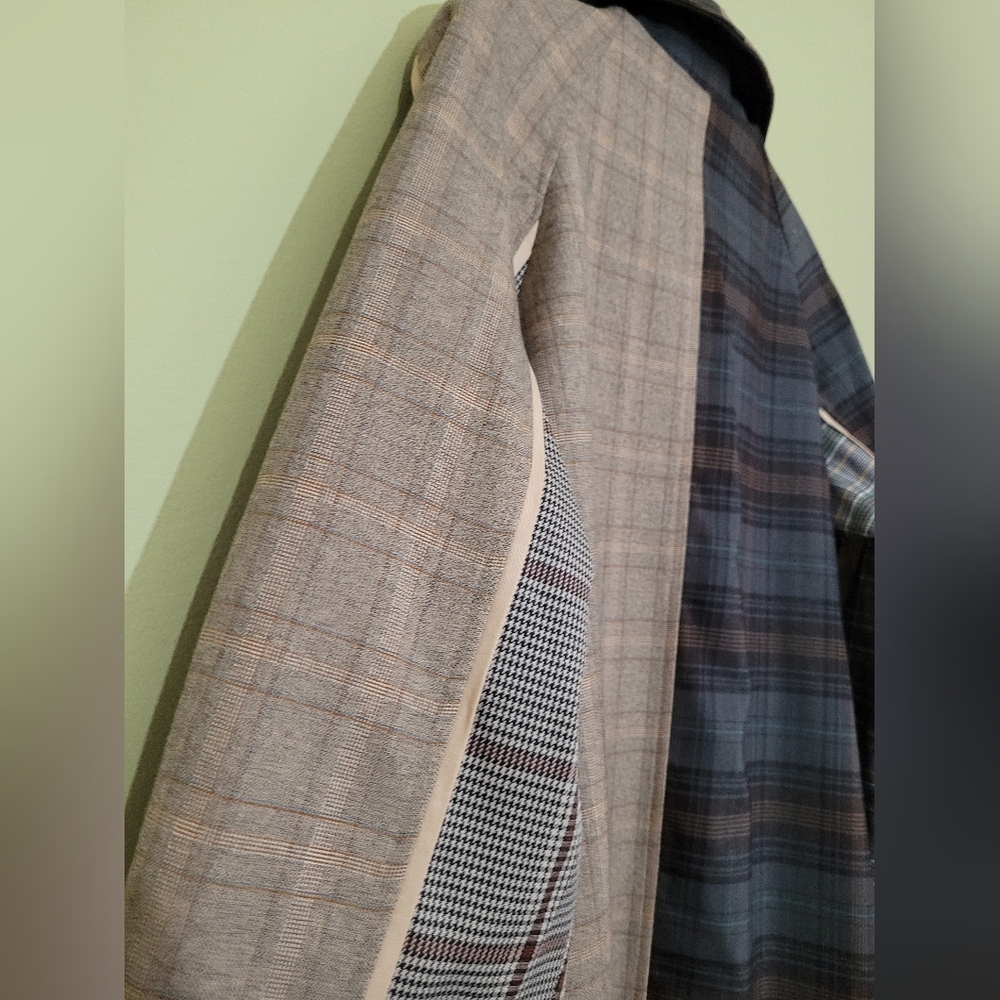 Urban Outfitters Plaid Oversize Trench Jacket in Tan and Brown Medium - Picture 9 of 13